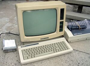 Amstrad PCW8256.JPG