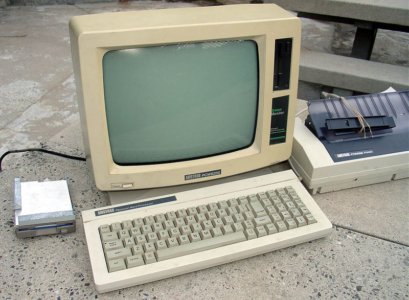 Fitxer:Amstrad PCW8256.JPG